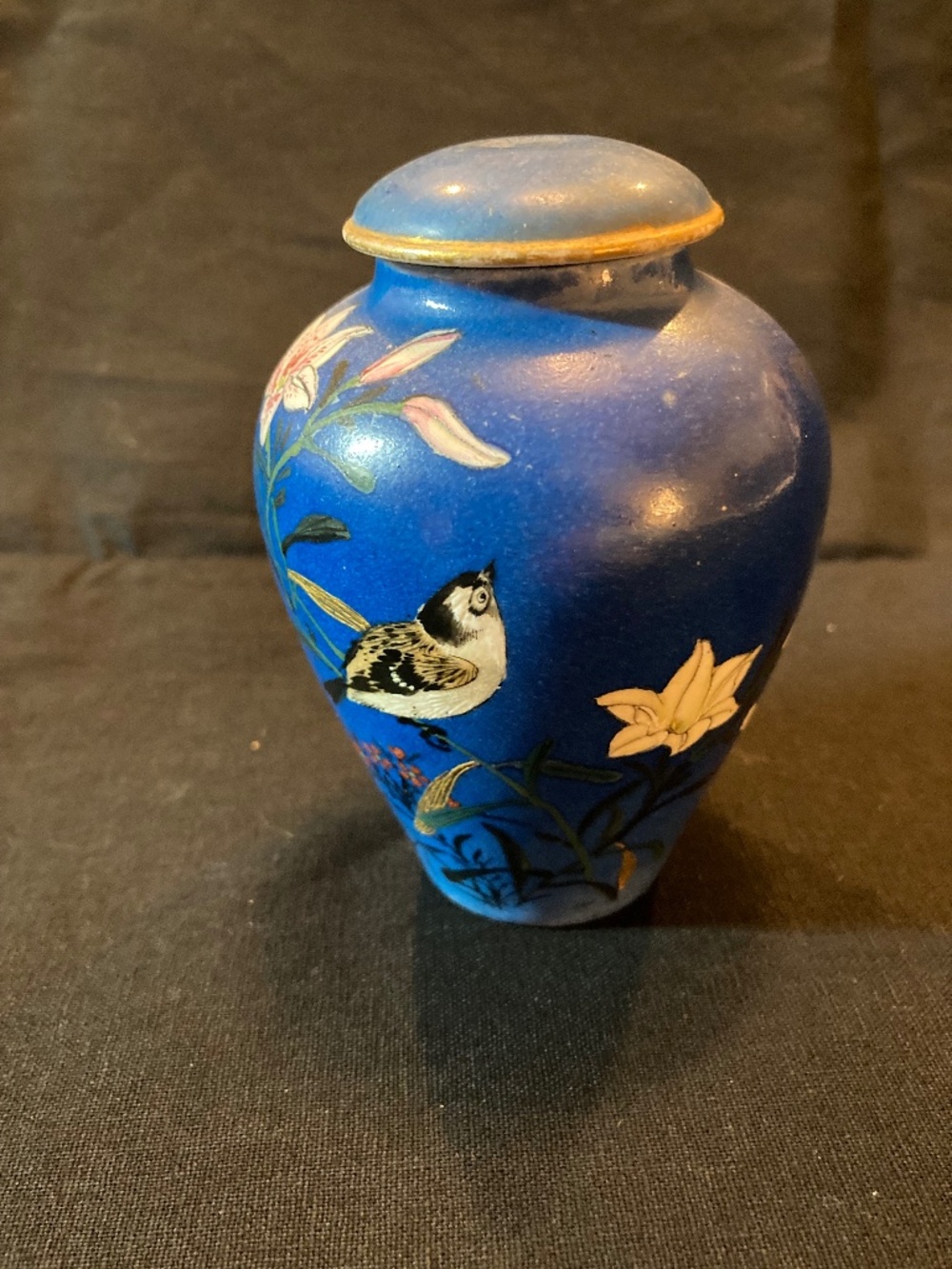 VINTAGE CHINESE CLOISONNE GINGER JAR